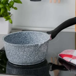 Graue Töpfe Und Kasserolle Mit Marmorbeschichtung -Angebote Gourmet Kueche Store 7183a980e24ff6e38bafebac336436f1