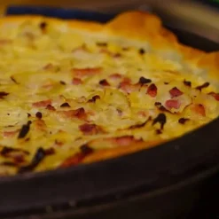 Dutch Oven | Feuertopf Qt 4.5 Ohne Füße Aus Gusseisen - Camping Bräter BBQ -Angebote Gourmet Kueche Store 866e1b951def046fdf69e477e35b72f5