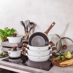 Weiße Keramik-Marmortöpfe Mit Bratpfanne Und Wok Set 15-teiliges 17 Weiße Keramik-Marmortöpfe Mit Bratpfanne Und Wok Set 15-teiliges -Angebote Gourmet Kueche Store 8cd1c388b6c163b4ee819231fa3e5042