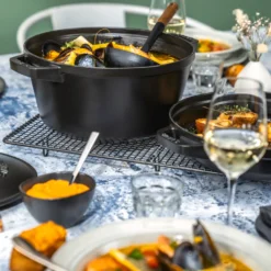 TOPFSET Gusseisen X2 Töpfe Mit Deckel Und Pfanne Schwarz Staub Cast Iron -Angebote Gourmet Kueche Store a5911aa254bbca7c1c069a0d514f6460