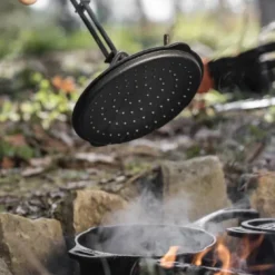 Petromax Kasserolle KR2 - Gusseisen - Feuertopf - Mit Deckel - 2 Liter Fassung - Mit Stiel -Angebote Gourmet Kueche Store fc5f287c53ff101aa243a846b86b629f